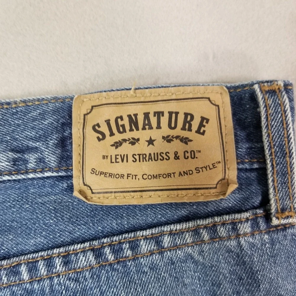 Levi's Signature jeans men's 34x30 regular fit straight blue denim pants